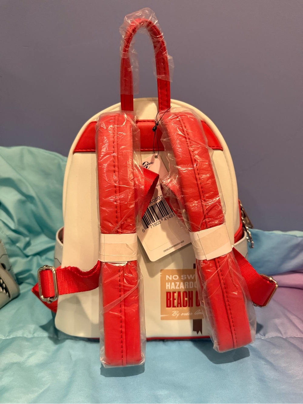 Jaws Loungefly Mini Backpack & Wallet Set - Picture 5 of 10